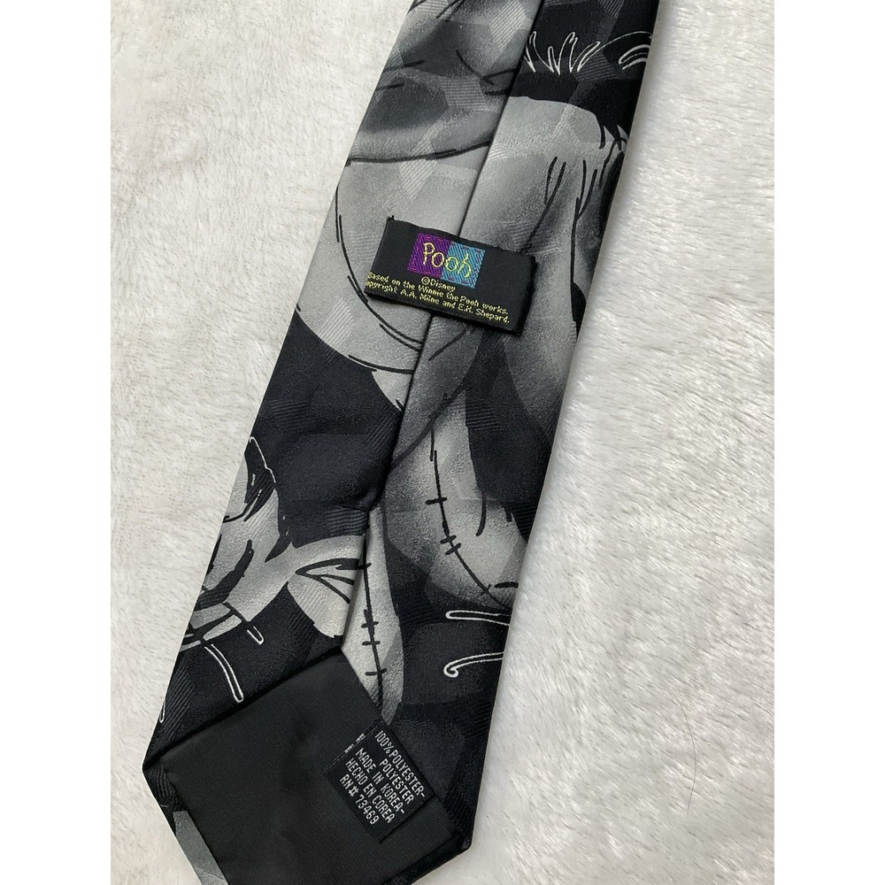 Disney Winnie The Pooh Tie with Tigger & Eeyore - Picture 3 of 3